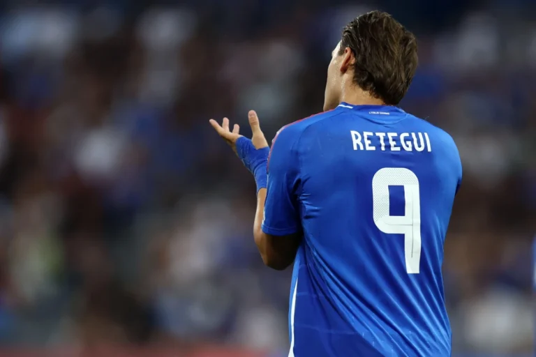 Mateo Retegui ciblé par Al Qadisiyah ©Alamy