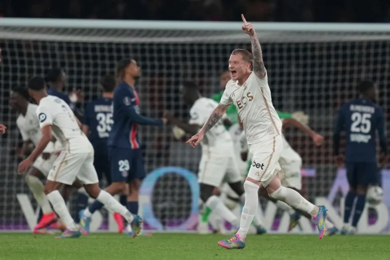 Melvin Bard buteur avec Nice @Alamy