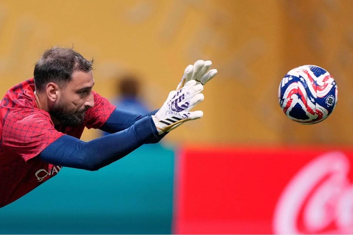 PSG : Gianluigi Donnarumma sur les traces de Lev Yachine ?