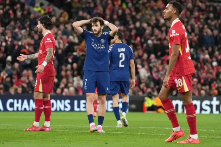 PSG : alerte, Kvaratskhelia en danger !