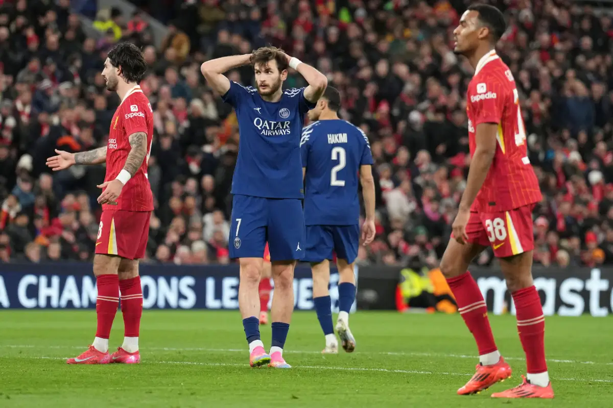 PSG : alerte, Kvaratskhelia en danger !