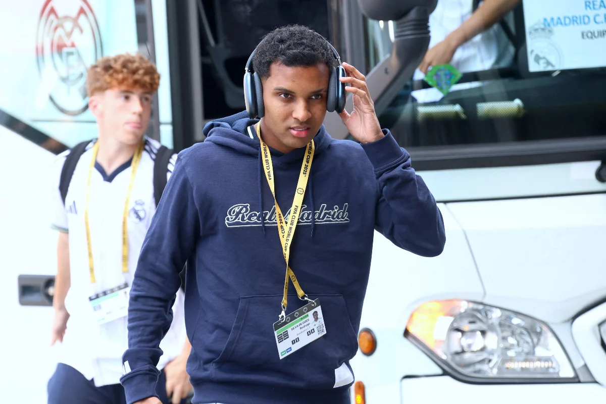 Real Madrid : Un mastodonte anglais fonce sur Rodrygo