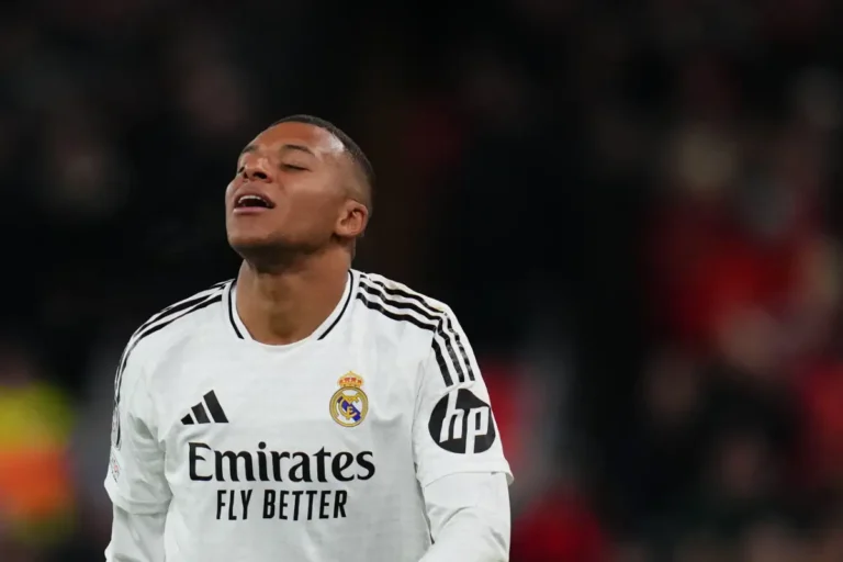 Real Madrid : l'UEFA a toujours une dent contre Mbappé