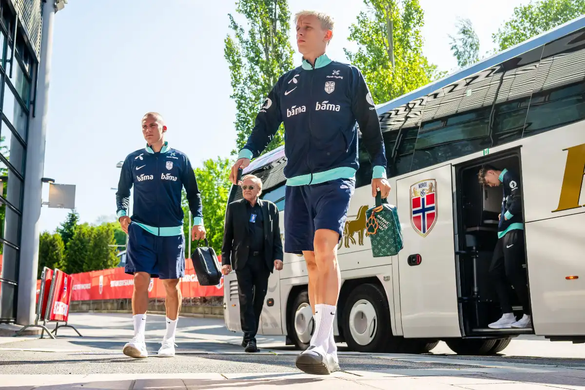 Rennes renvoie Leo Østigård au Genoa