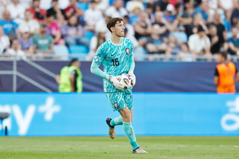 Robin Roefs à Lille, c'est raté ©Alamy