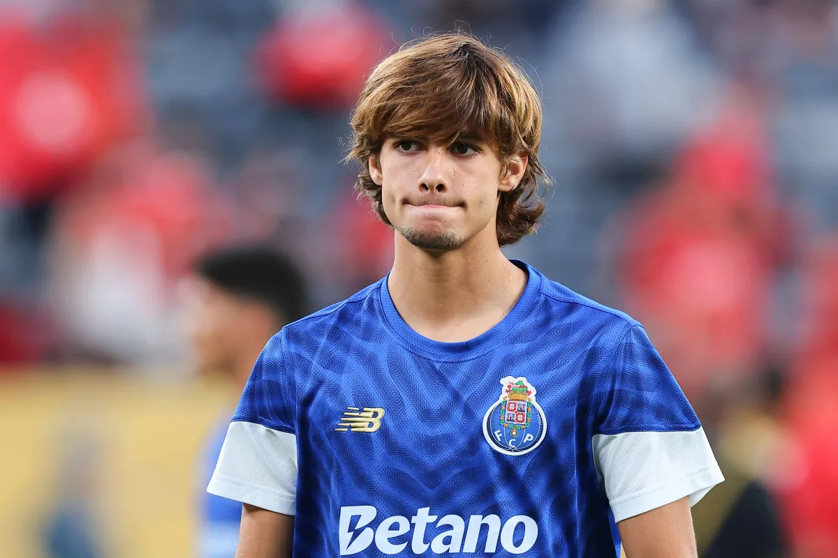 Le Real Madrid défie le PSG pour un jeune prodige portugais