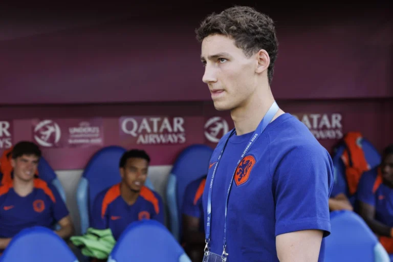 Ruben Van Bommel signe au PSV @Alamy