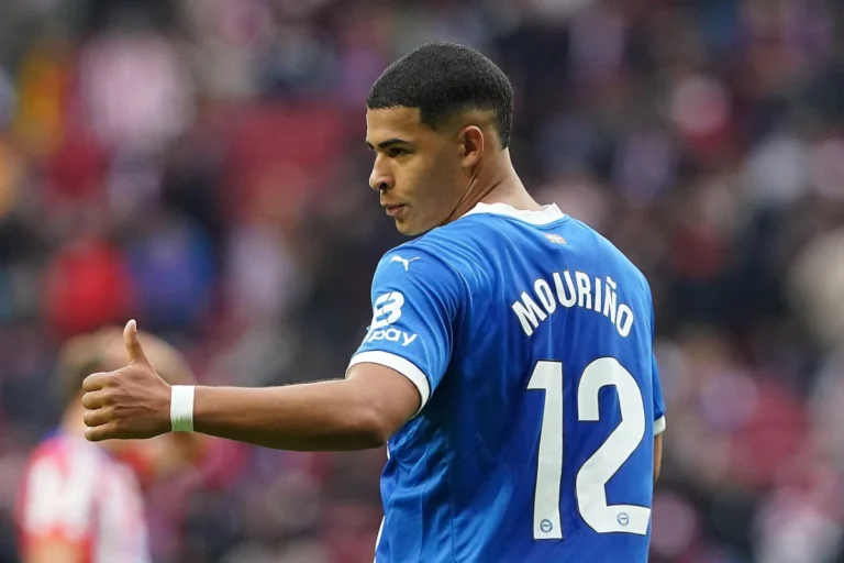 Santiago Mouriño visé par l'Atlético Madrid ©Alamy