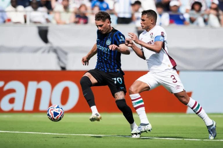 Sebastiano Esposito avec l'Inter Milan @Alamy