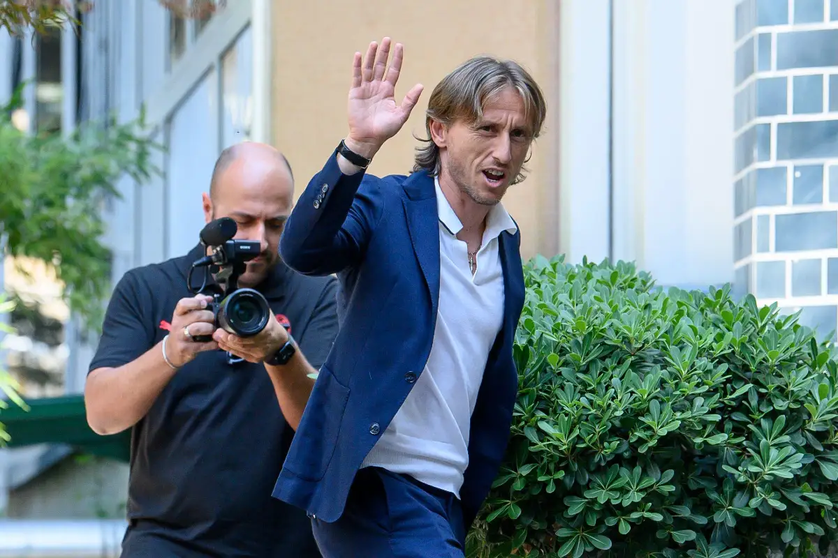 Vidéo : Luka Modric débarque à Milan