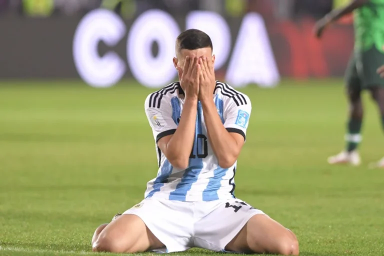Valentin Carboni sous le maillot de la sélection @Alamy