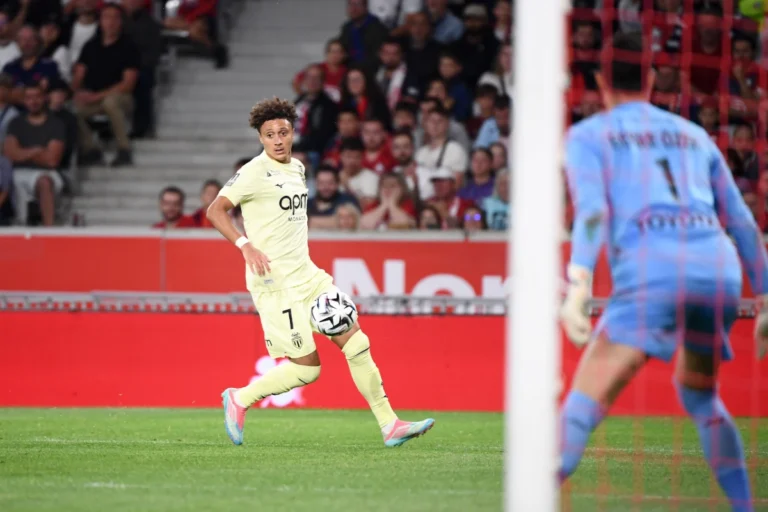 Eliesse Ben Seghir à Leverkusen, c'est qasiment fait ©Alamy