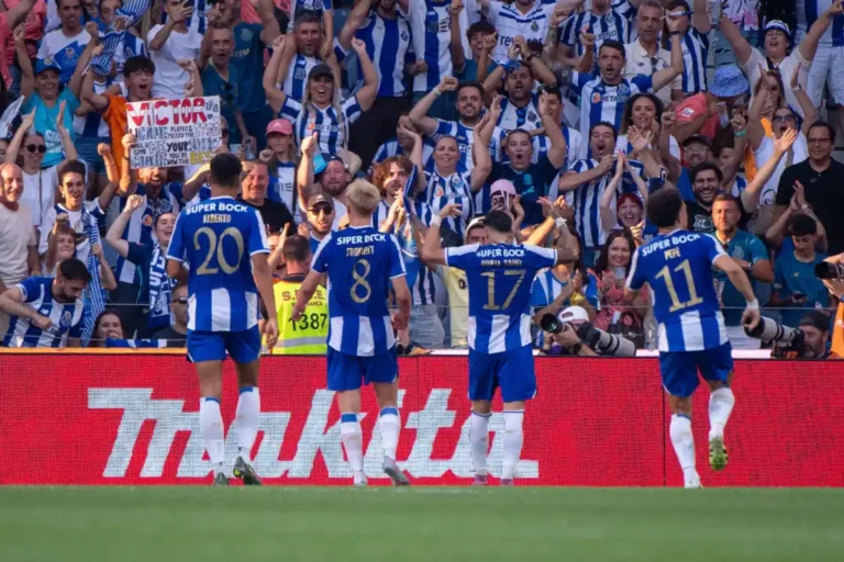 Le FC Porto présente un fantôme à son public