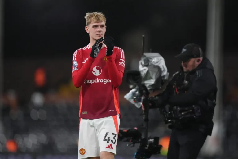 Man United : officiel, un crack anglais envoyé en exile
