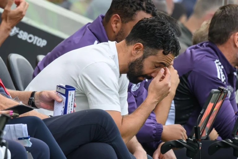 Manchester United a encore échoué contre Grimsby à l'extérieur ©Alamy