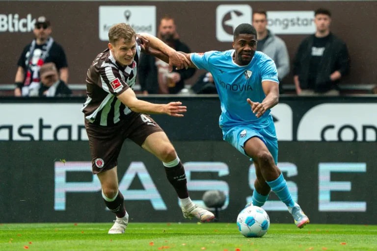 Myron Boadu en action @Alamy