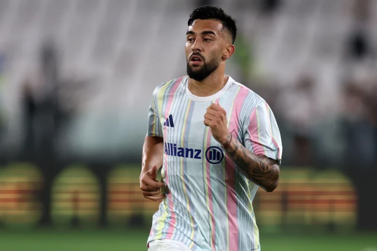 Nico González avec la Juventus @Alamy