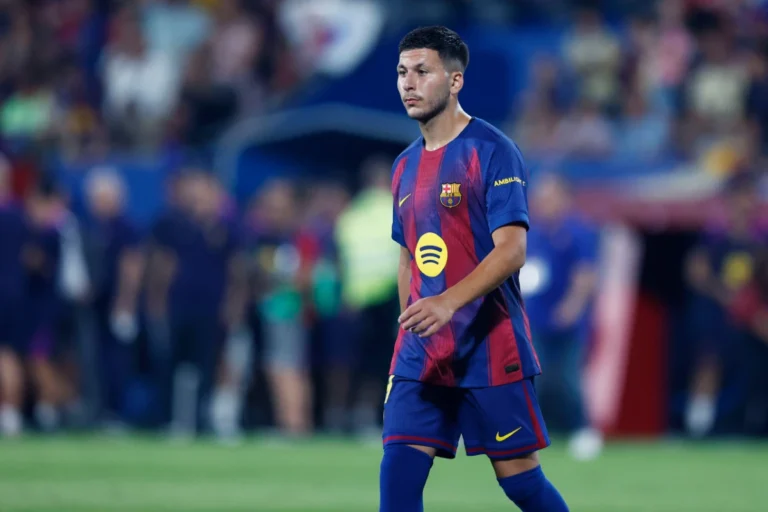 Roony Bardghji visé le FC Porto et Stuttgart ©Alamy