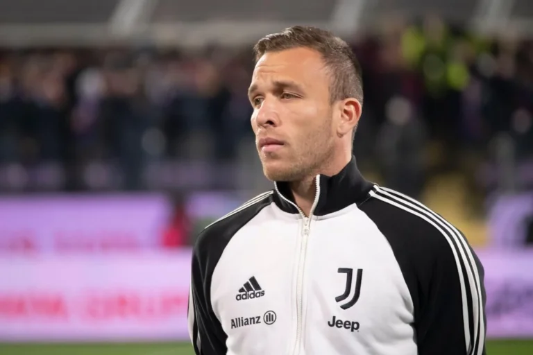 Arthur Melo quitte la Juventus ©Alamy