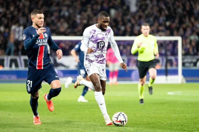 Babicka sous le maillot de Toulouse @Alamy