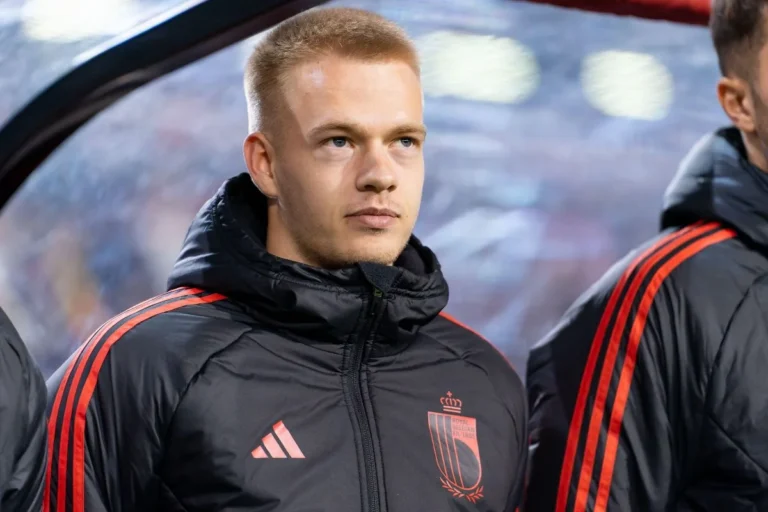 Arthur Vermeeren en sélection @Alamy