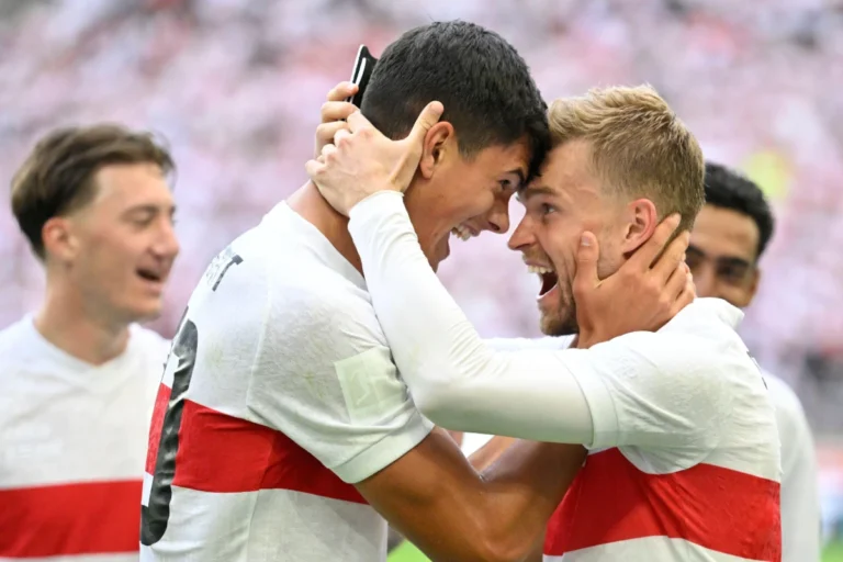 Angelo Stiller visé par Dortmund ©Alamy