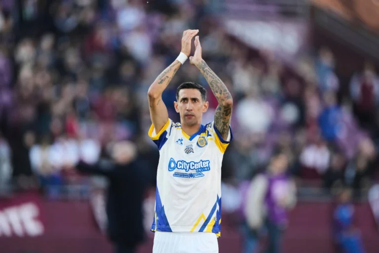 Argentine : L'artiste de Rosario pose sa signature