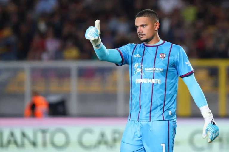 Elia Caprile dans le viseur de l'Inter Milan @Alamy