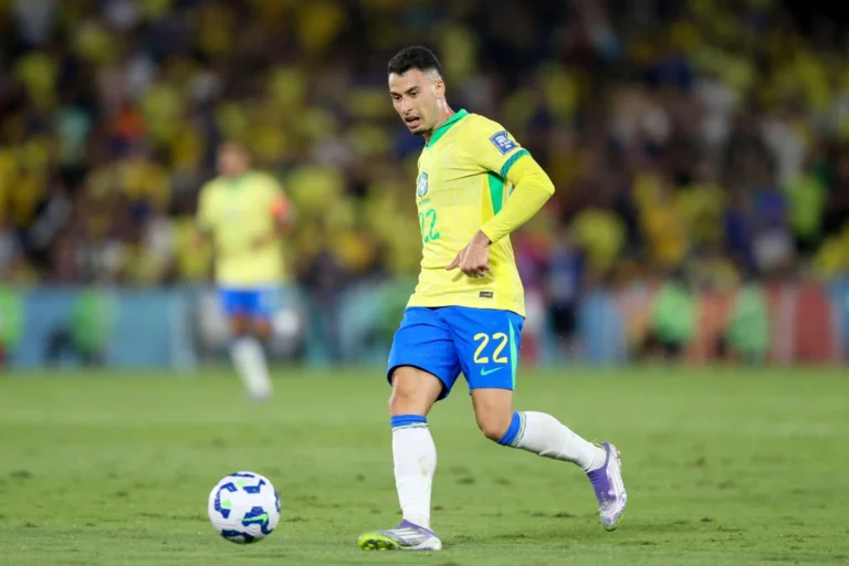 Gabriel Martinelli avec le Brésil @Alamy