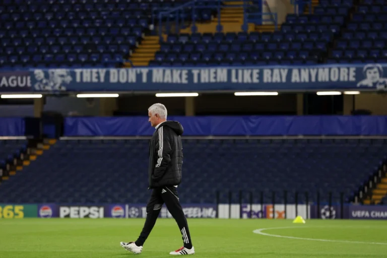 José Mourinho veut Pedro Neto ©Alamy