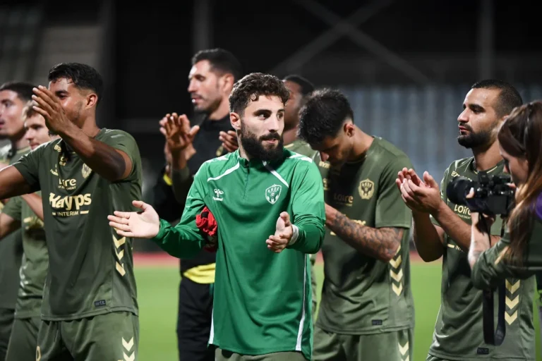 L'AS Saint-Étienne joue au sourd pour ce talentueux milieu de terrain