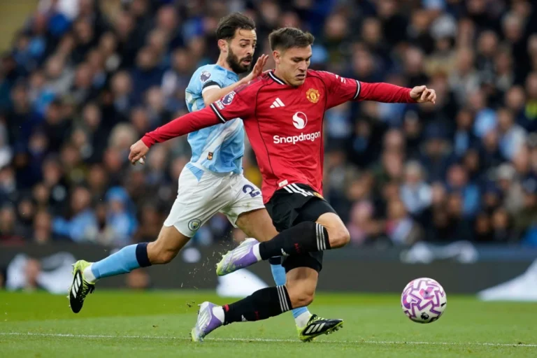 Manuel Ugarte dans le viseur de l'Atlético Madrid ©Alamy