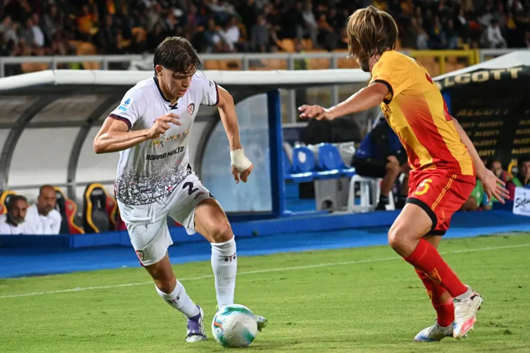 Marco Palestra sous le maillot de Cagliari @Alamy