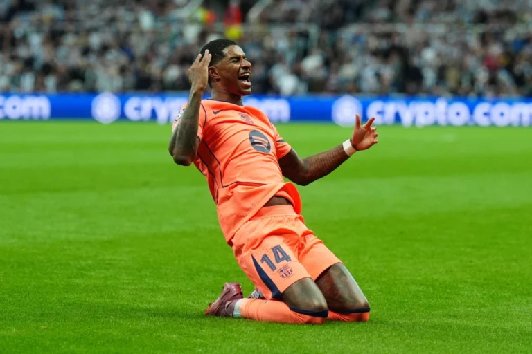 Un joueur du Barça a la rage contre Marcus Rashford ©Alamy