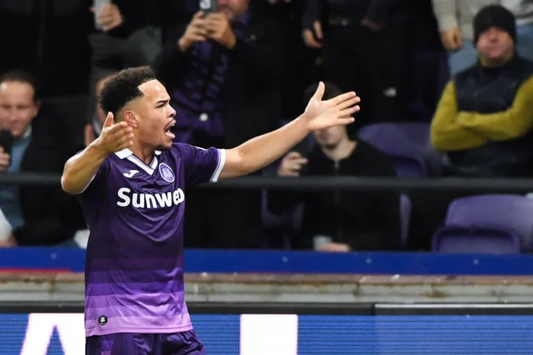 Mario Stroeykens buteur avec Anderlecht @Alamy