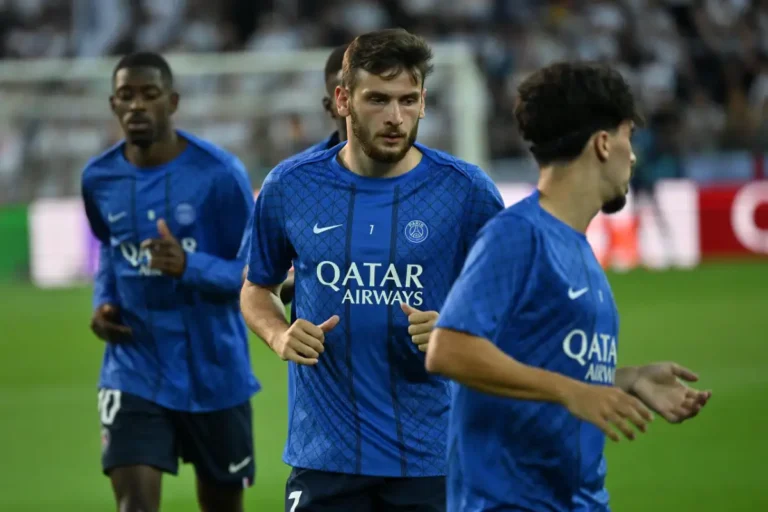 Khvicha Kvaratskhelia visé par Arsenal ©Alamy