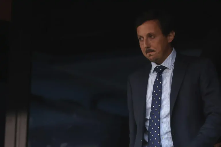 Pablo Longoria encore choqué de la bagarre Rabiot - Rowe ©Alamy