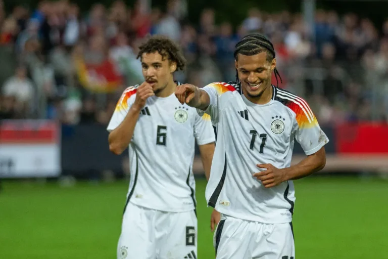 Paris Brunner avec l'Allemagne @Alamy