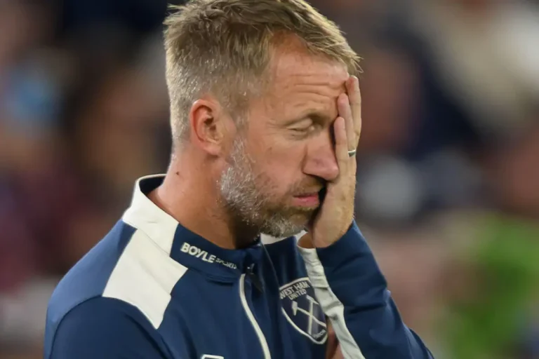 Premier League : un club menace son entraîneur