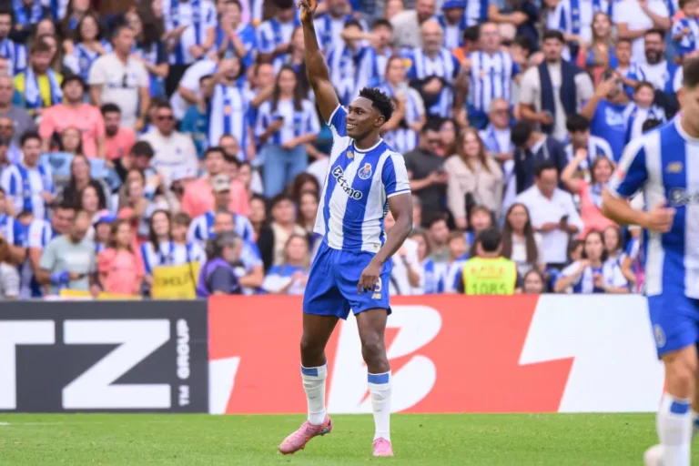 Samu Aghehowa buteur avec le FC Porto @Alamy