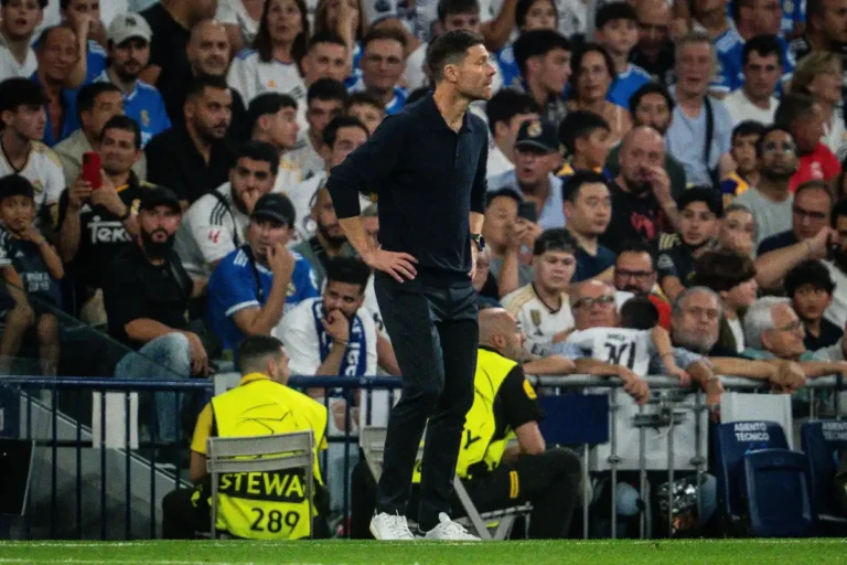 Xabi Alonso avec le Real Madrid @Alamy