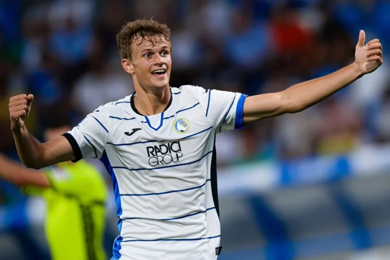 Giorgi Scalvini sous le maillot de l'Atalanta Bergame @Alamy