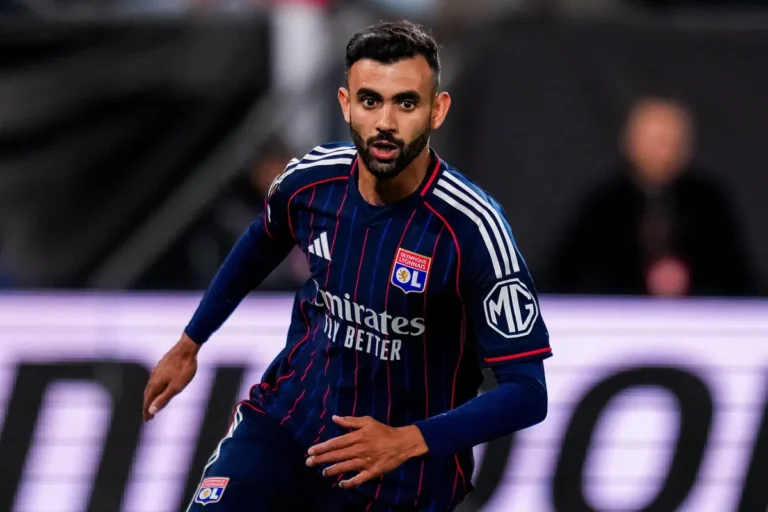 Lyon : L'UEFA interrompt le rêve de Rachid Ghezzal