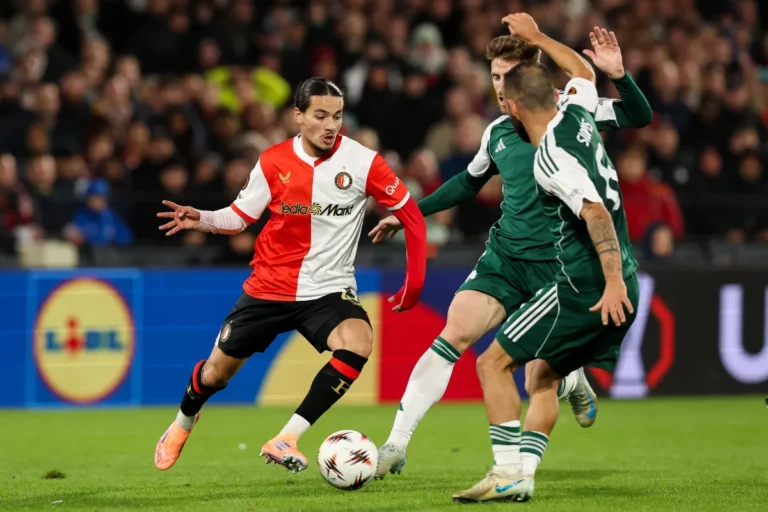 Anis Hadj Moussa brille avec le Feyenoord @Alamy