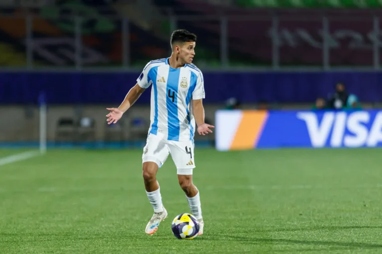 Dylan Gorosito avec les U20 de l'Argentine @Alamy
