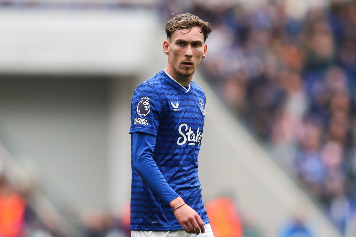 James Garner avec Everton @Alamy