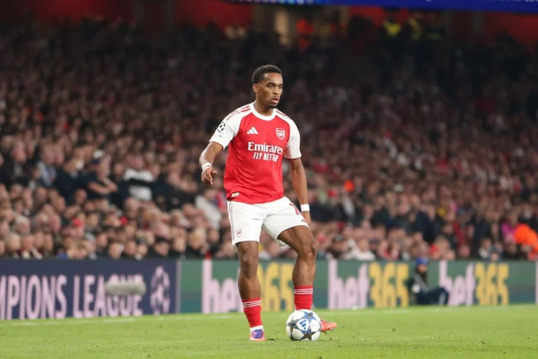 Jurrien Timber avec Arsenal @Alamy