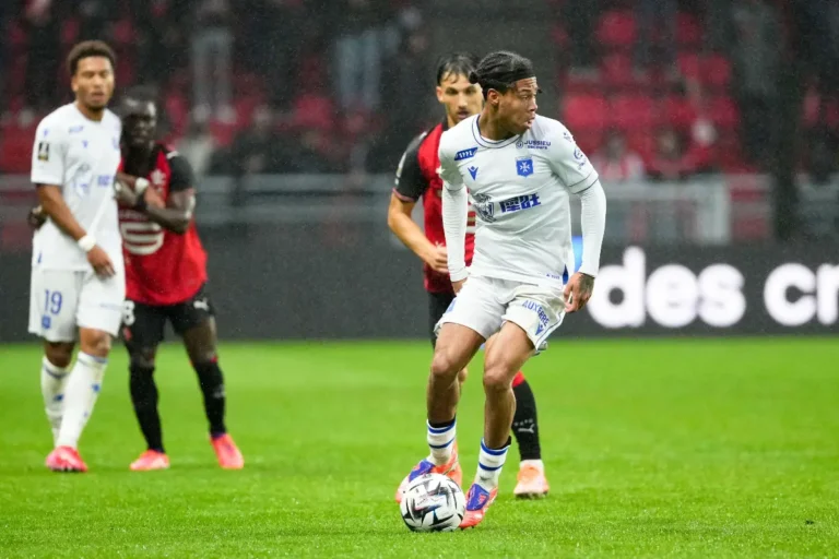 Kévin Danois sous le maillot d'Auxerre @Alamy
