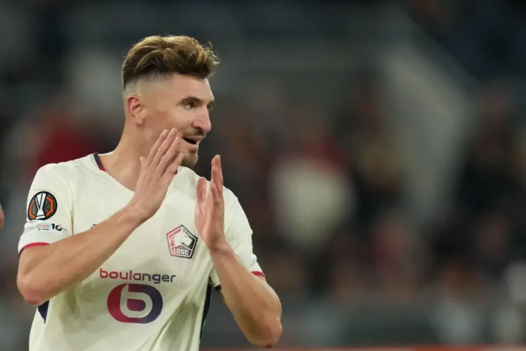 Man United : un ex du PSG rate le transfert de sa vie à cause d'un agent