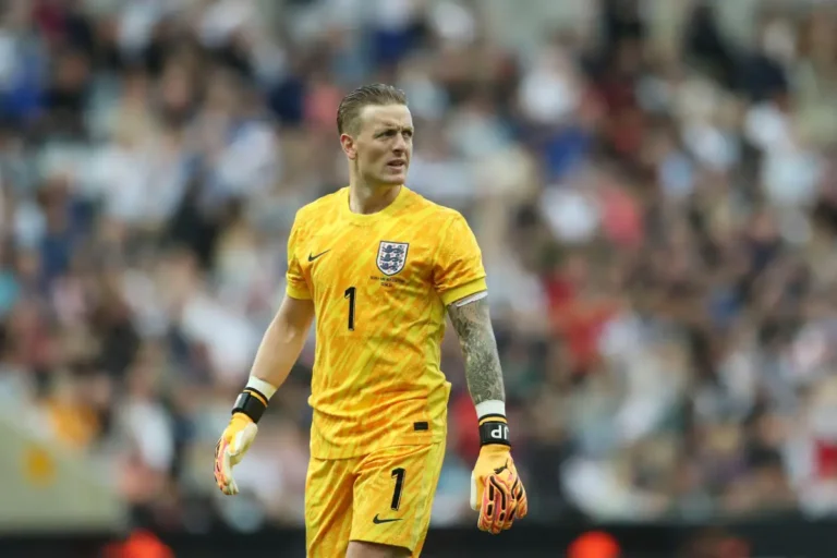 Officiel, le gardien numéro 1 de l'Angleterre prolonge